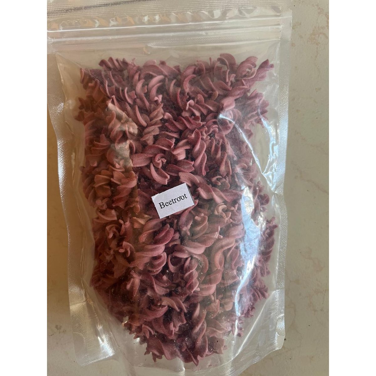 Beetroot whole wheat pasta